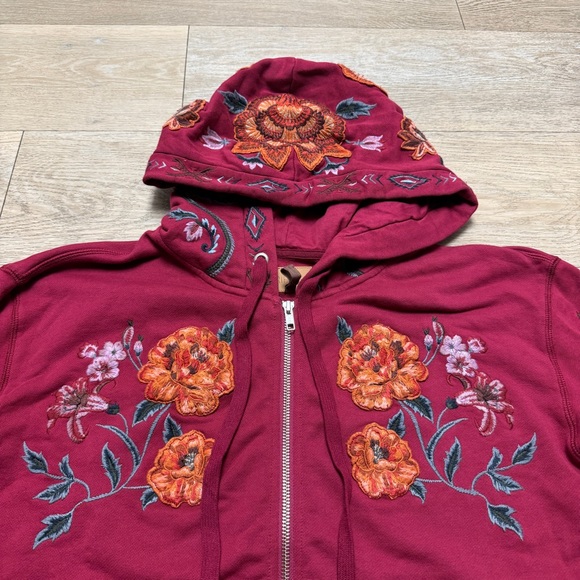 Driftwood Teddy Hoodie Floral Embroidered Full Zip Maroon NWOT Large Sweatshirt - Picture 5 of 11